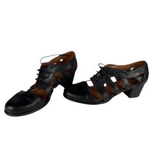 JULIA BO Sz 9 Nassau Cut Out Oxfords Leather Sandals Lace Up Low Heel